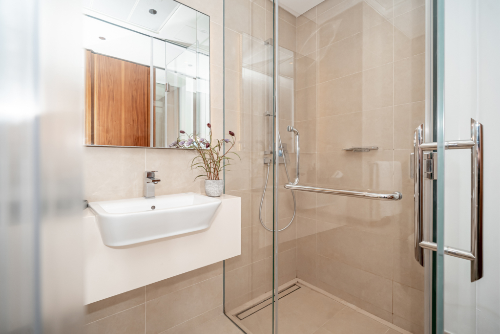 Дубай: Unique bright studio with balcony in Marina Gate