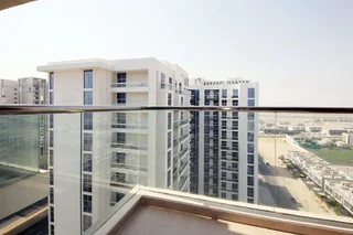 Дубай: Studio Apartment in Azizi Samia