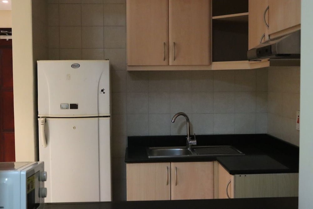 Дубай: Stunning Studio With Pool And Gym Close To Marina