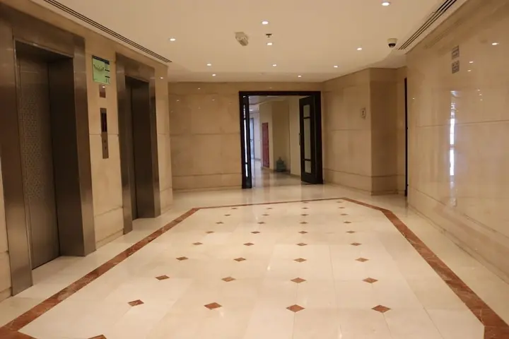 Дубай: Stunning Studio With Pool And Gym Close To Marina