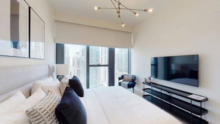 Дубай: Stylish 23rd Floor Apartment at BLVD
