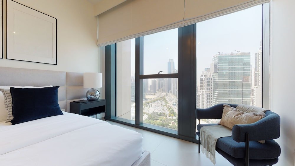 Дубай: Stylish 23rd Floor Apartment at BLVD