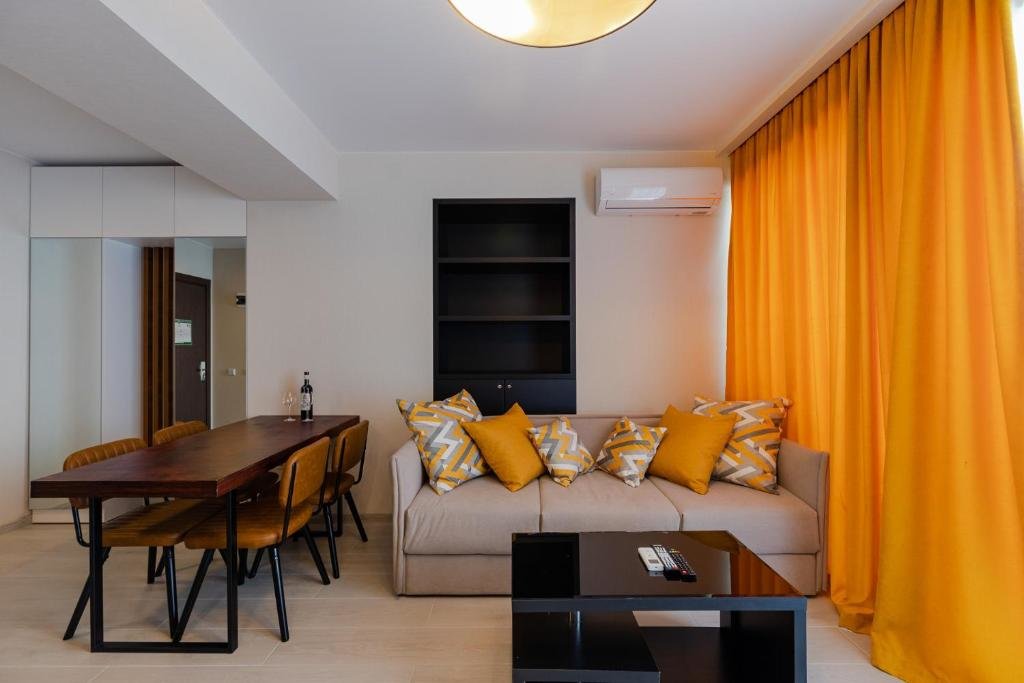 Батуми: The SPOT apartments - Orbi Beach Tower