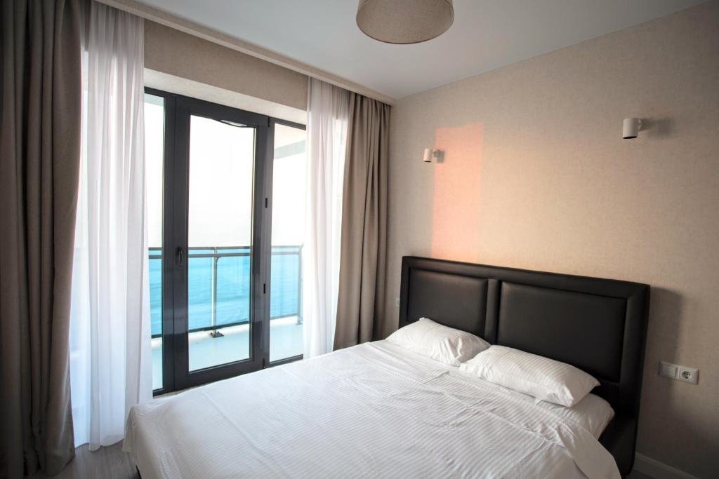 Батуми: The SPOT apartments - Orbi Beach Tower