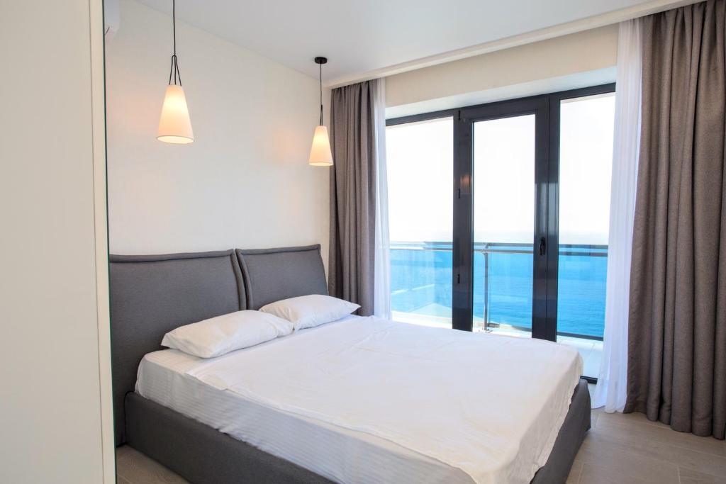 Батуми: The SPOT apartments - Orbi Beach Tower