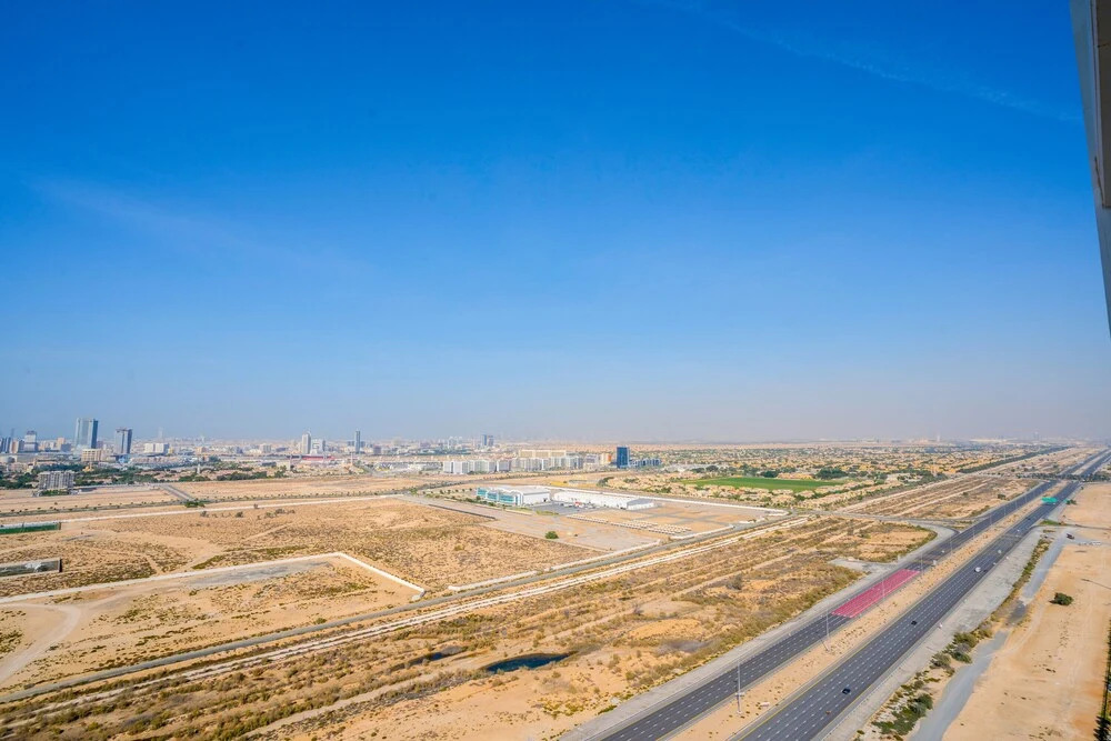 Дубай: Tanin - Studios at Damac Hills Carson Tower C