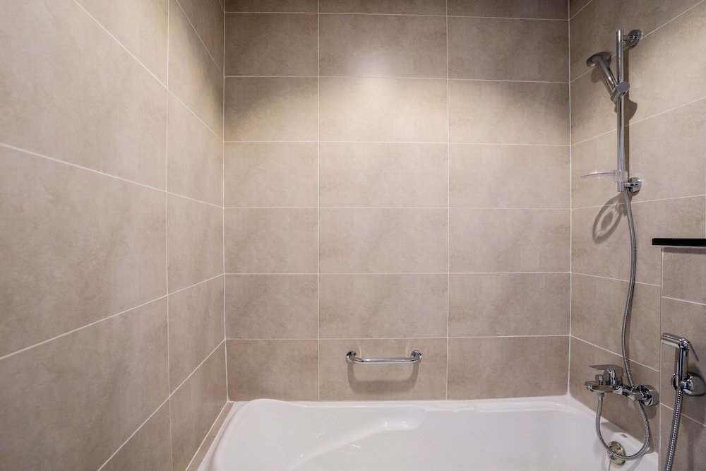 Дубай: Tanin - Studios at Damac Hills Carson Tower C