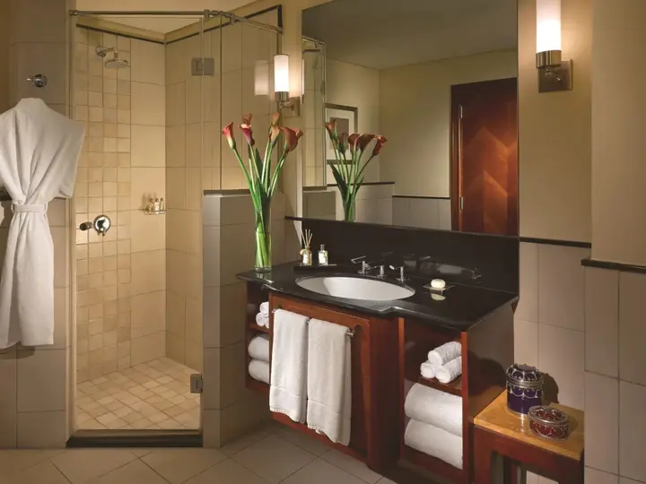 Абу-Даби: Shangri-La Hotel Apartments Qaryat Al Beri