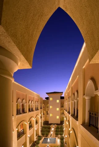 Абу-Даби: Shangri-La Hotel Apartments Qaryat Al Beri
