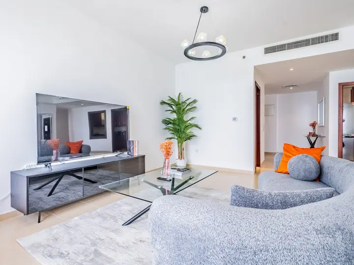 Дубай: Apartments Spacious 2BR Dubai Eye Sea View JBR