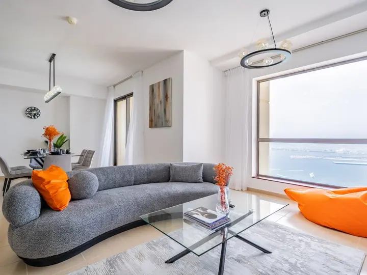 Дубай: Apartments Spacious 2BR Dubai Eye Sea View JBR