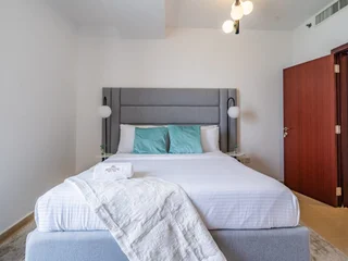 Дубай: Apartments Spacious 2BR Dubai Eye Sea View JBR