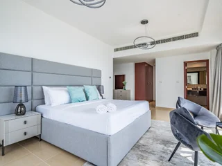 Дубай: Apartments Spacious 2BR Dubai Eye Sea View JBR