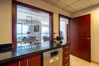 Дубай: Apartments Spacious 2BR Dubai Eye Sea View JBR