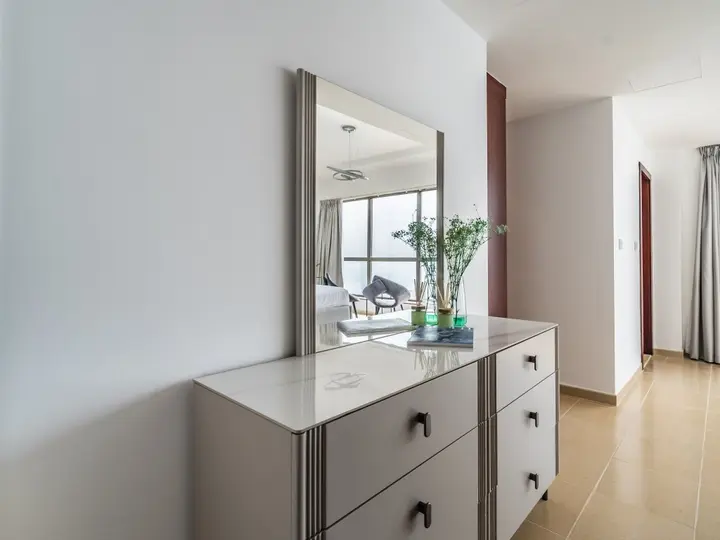 Дубай: Apartments Spacious 2BR Dubai Eye Sea View JBR