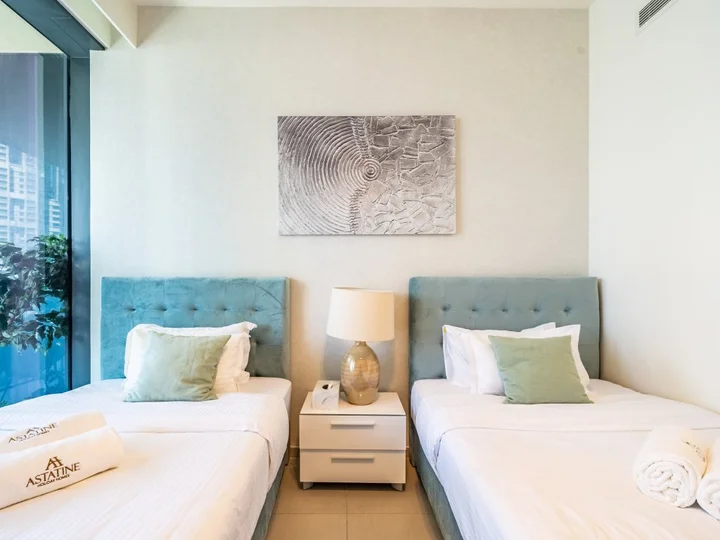 Дубай: Apartments Amazing 2BR in Boulevard Heights Downtown Dubai