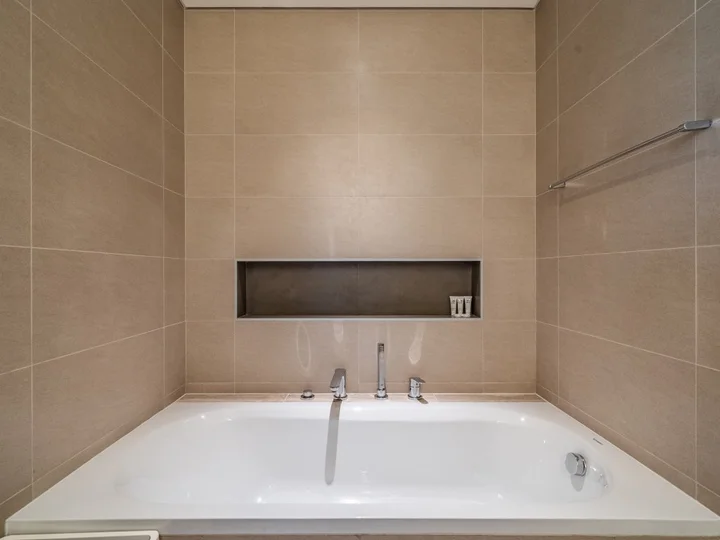 Дубай: Apartments Amazing 2BR in Boulevard Heights Downtown Dubai