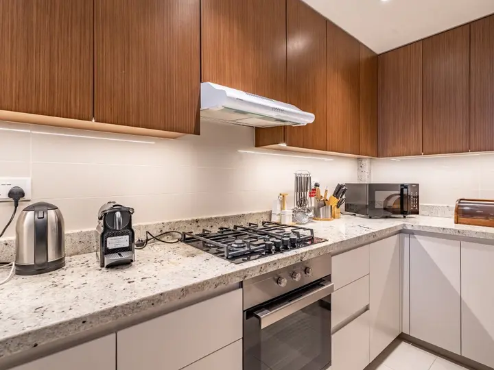 Дубай: Apartments Amazing 2BR in Boulevard Heights Downtown Dubai