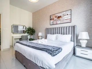 Дубай: Apartments Charming 2Br in Boulevard Crescent Downtown Dubai