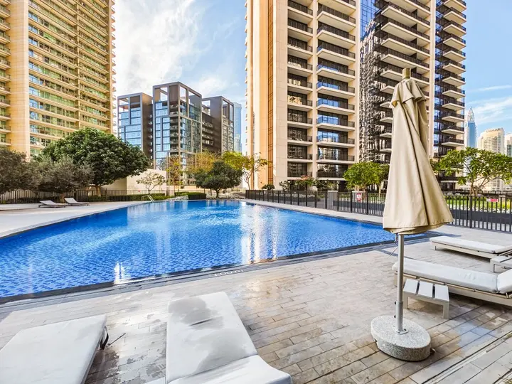 Дубай: Apartments Charming 2Br in Boulevard Crescent Downtown Dubai