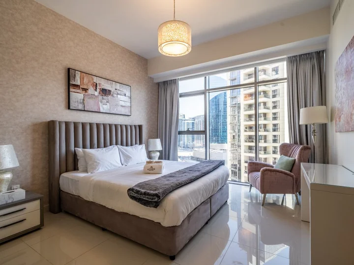 Дубай: Apartments Charming 2Br in Boulevard Crescent Downtown Dubai