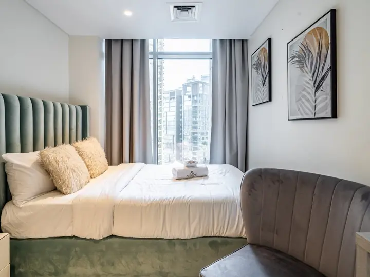 Дубай: Apartments Charming 2Br in Boulevard Crescent Downtown Dubai