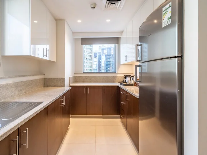 Дубай: Apartments Charming 2Br in Boulevard Crescent Downtown Dubai