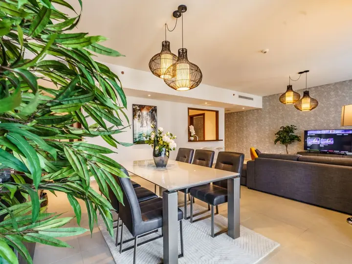 Дубай: Apartments Luxurious 2BR in Boulevard Heights Downtown Dubai