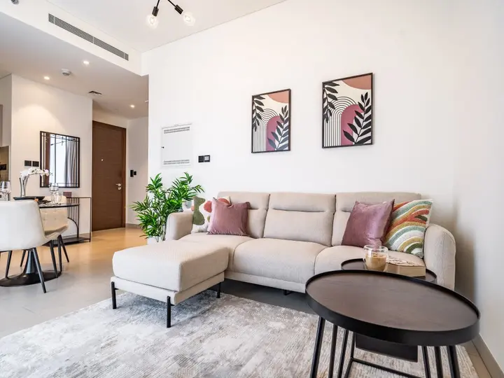 Дубай: Apartments Cozy 1 BR Burj Khalifa Glimpse Sobha Hartland