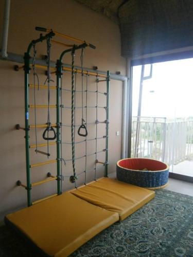 Муктедир: Deniz Guest House