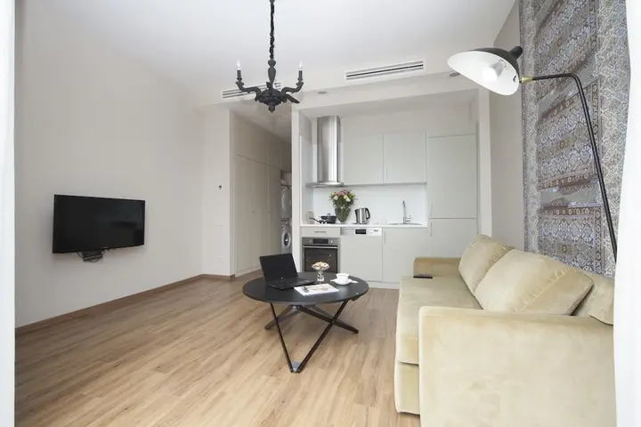 Батуми: Le Port Apart Hotel
