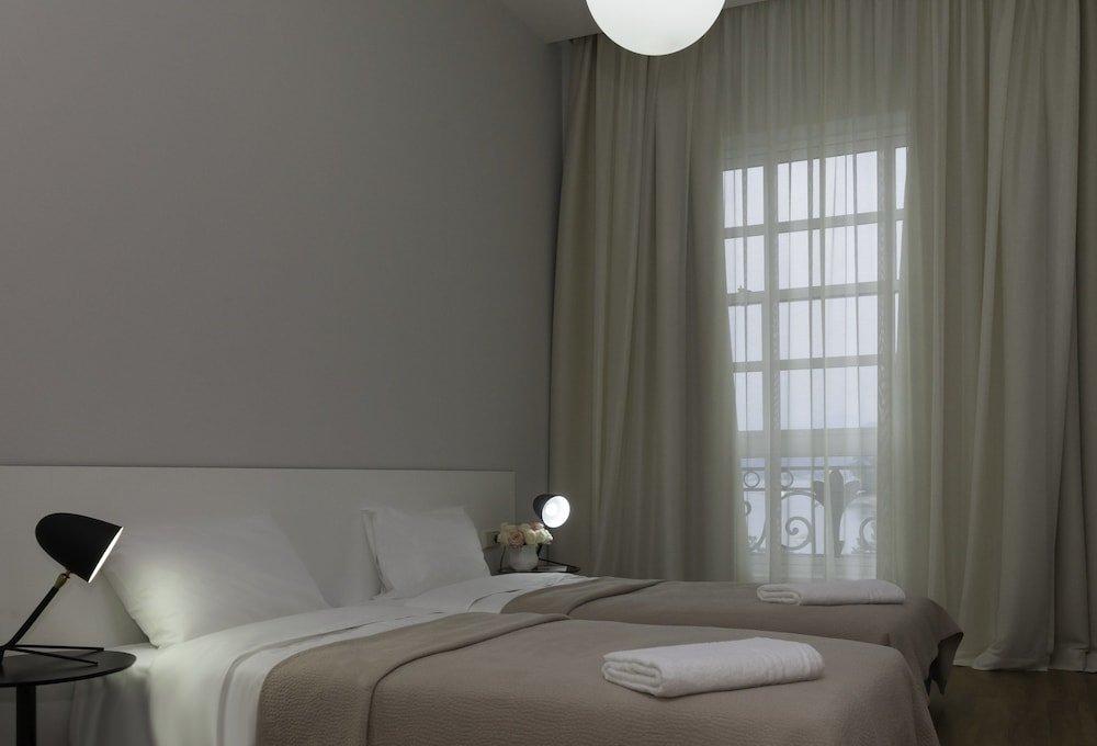 Батуми: Le Port Apart Hotel