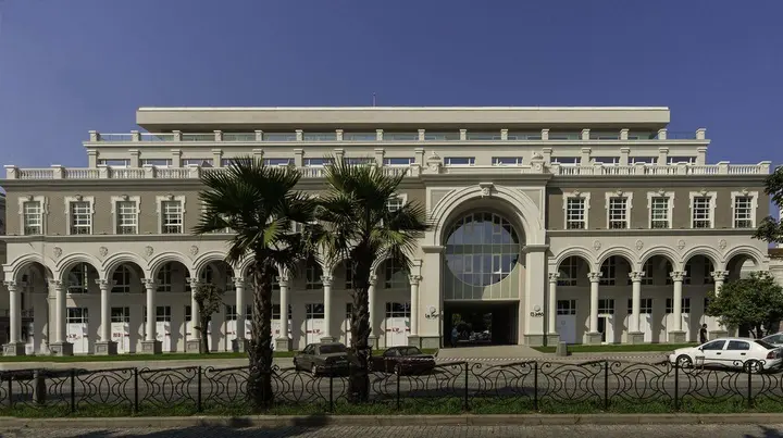 Батуми: Le Port Apart Hotel