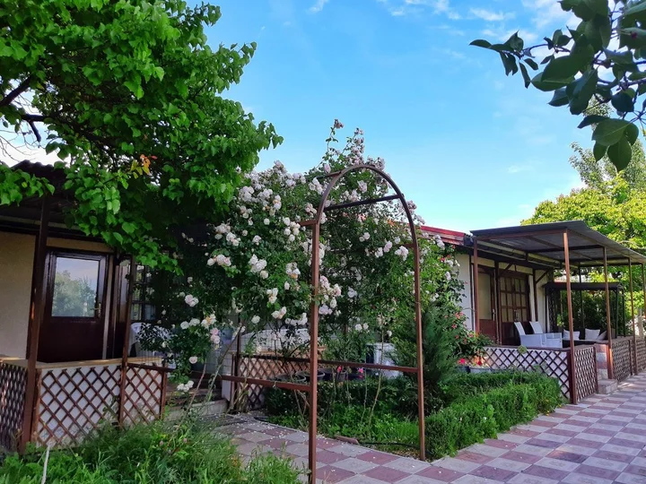 Ереван: Отель Cross Resort