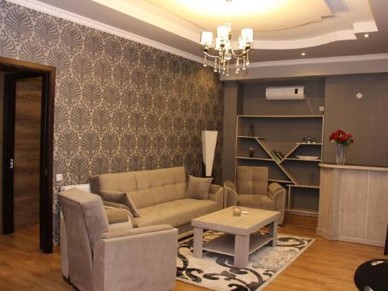 Кутаиси: Hotel Monopoli