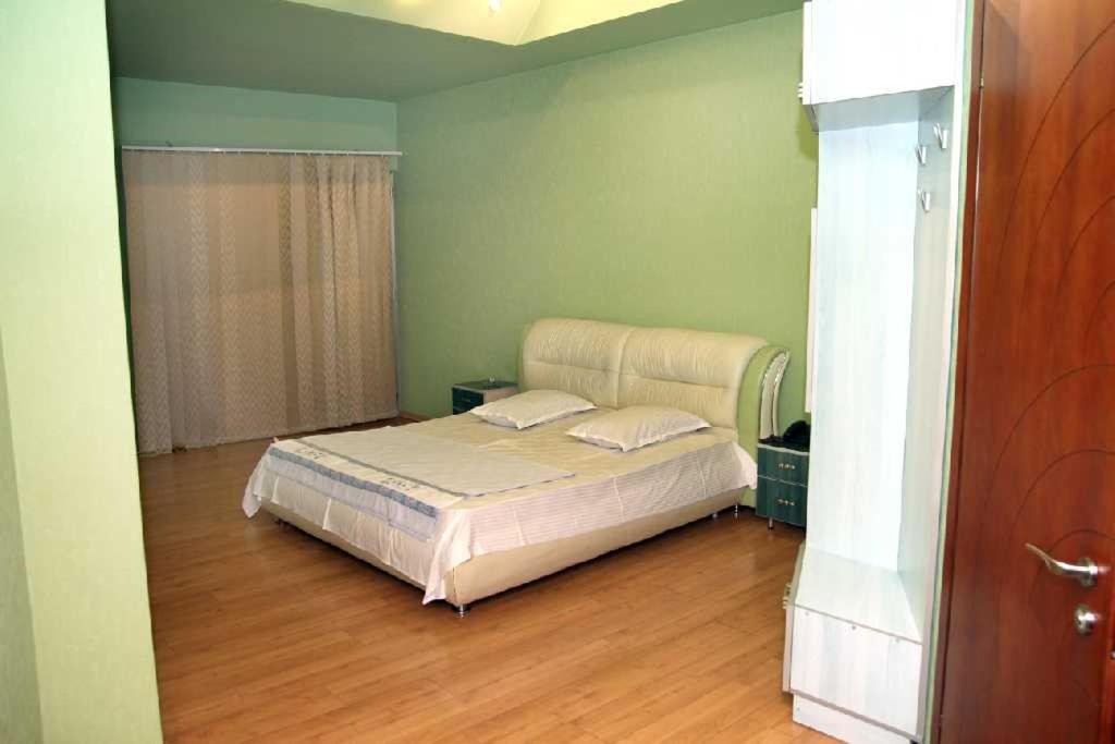 Тбилиси: Hotel Sachveno