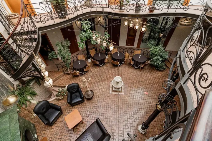 Тбилиси: Villa Mtiebi