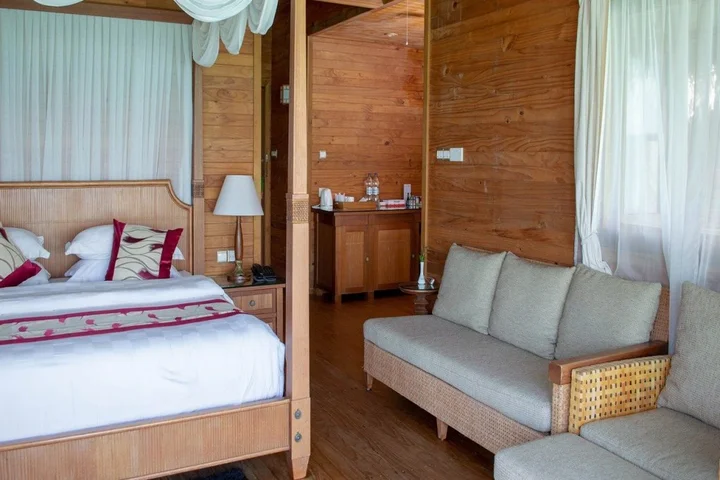 Остров Фихалхохи: Fihalhohi Maldives