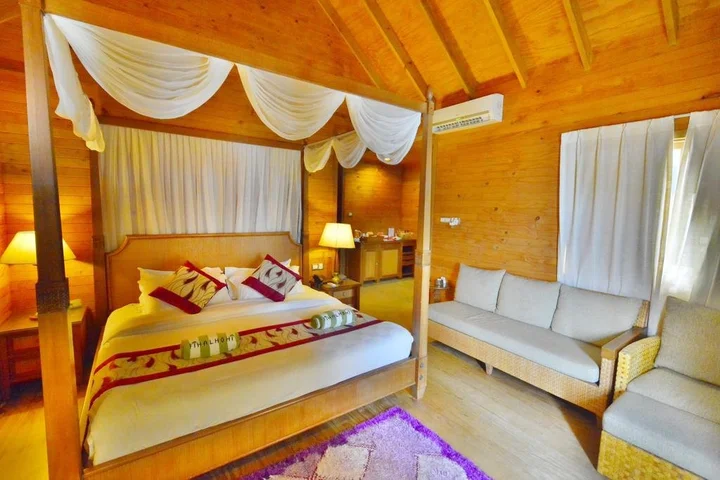 Остров Фихалхохи: Fihalhohi Maldives