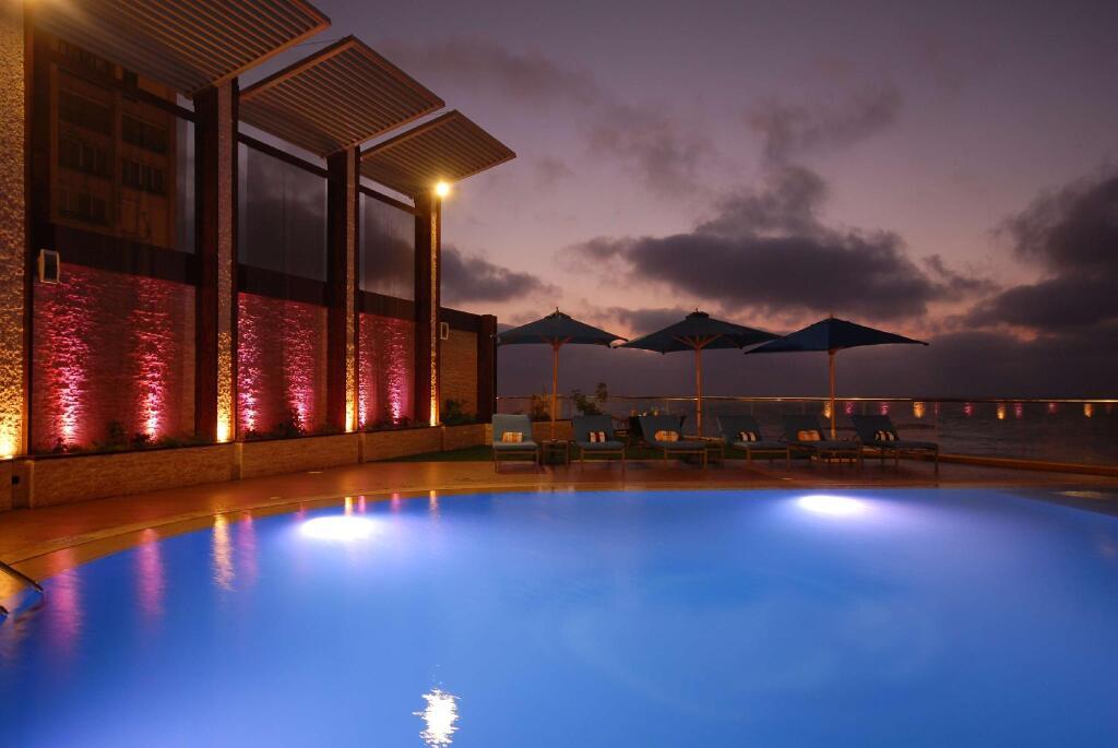 Александрия: Hilton Alexandria Corniche