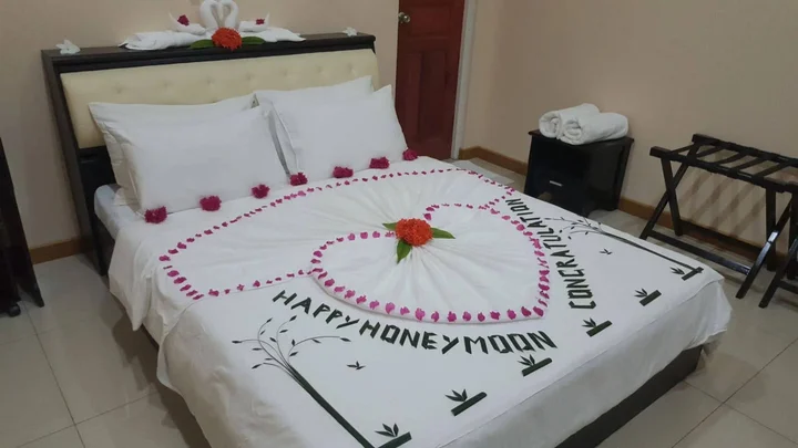 Атолл Алиф-Дхаалу: Whale Shark Inn Maldives