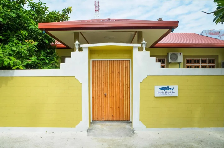 Атолл Алиф-Дхаалу: Whale Shark Inn Maldives