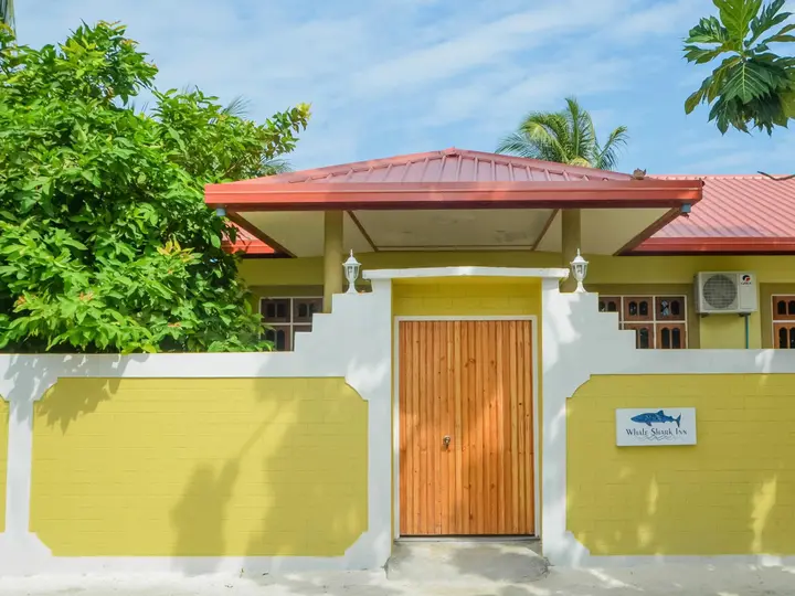 Атолл Алиф-Дхаалу: Whale Shark Inn Maldives