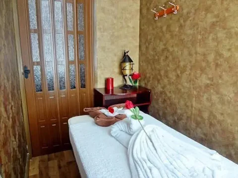 Абу-Даби: Royal Suite Hotel Apartments