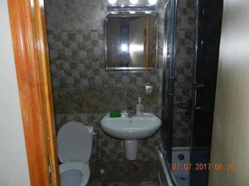 Тбилиси: Room 404 Guest House