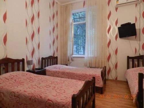 Тбилиси: Room 404 Guest House