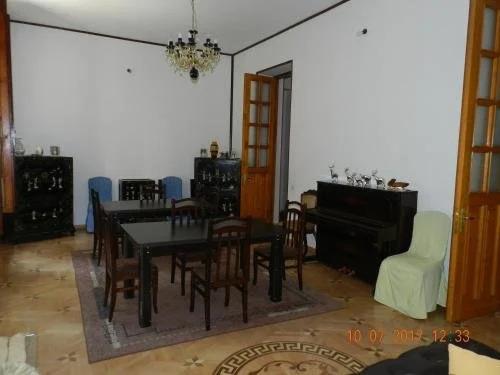 Тбилиси: Room 404 Guest House