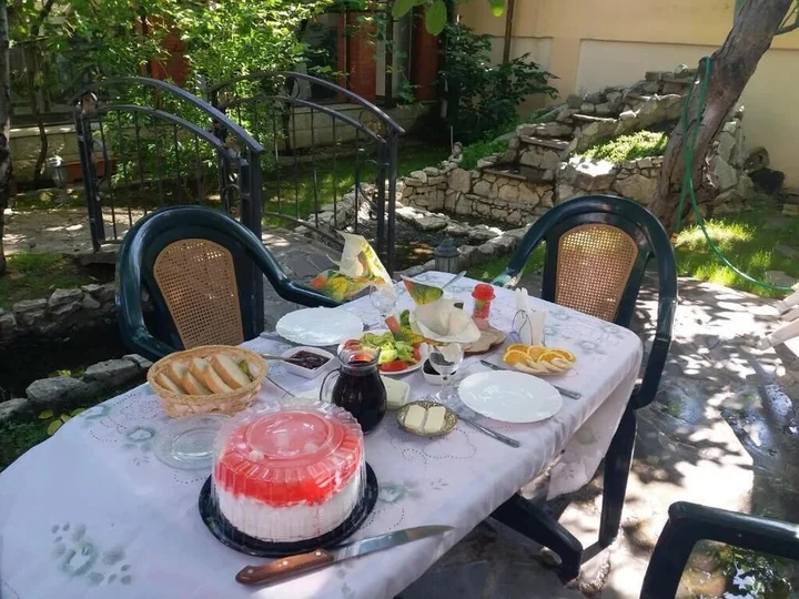 Тбилиси: Anata Hotel