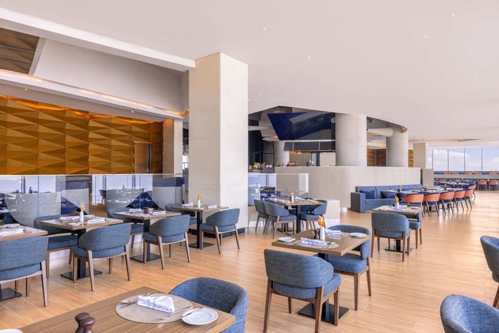 Дубай: Hilton Dubai Al Habtoor City