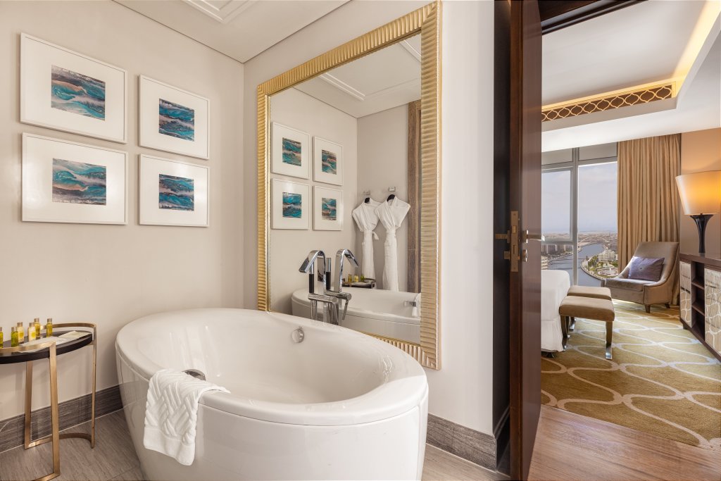 Дубай: Hilton Dubai Al Habtoor City
